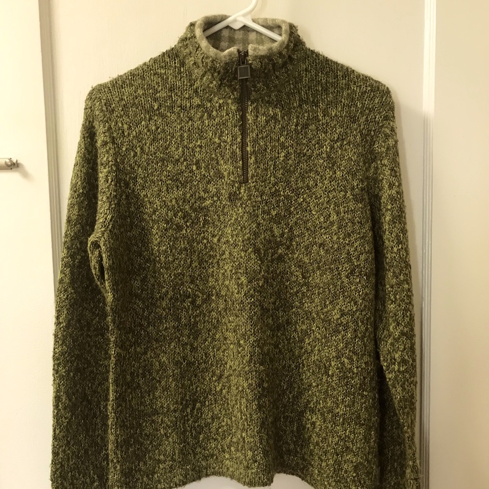 Woolrich sweater medium